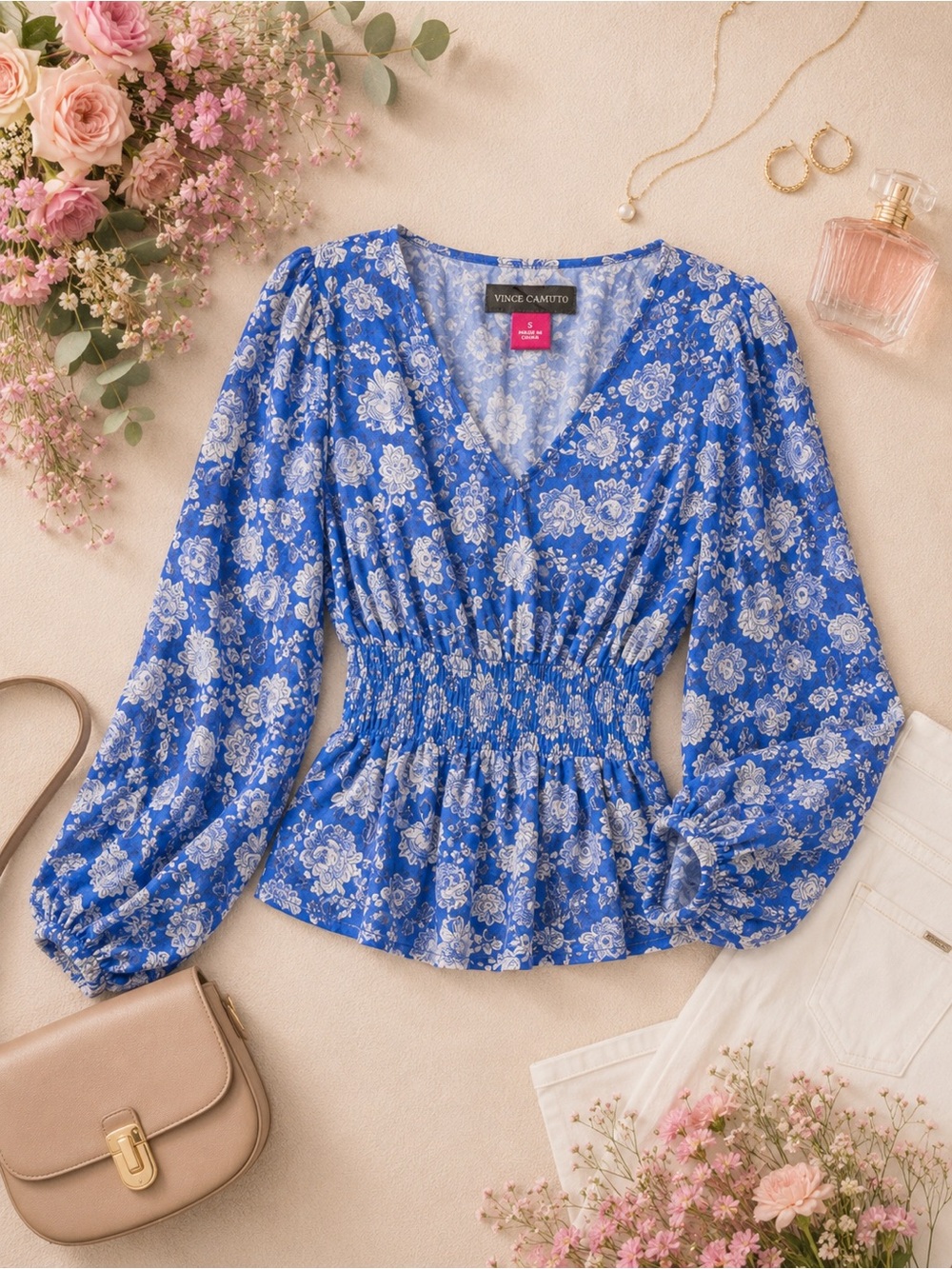 Vince Camuto V-Neck Peplum Top Blue and White Floral Blouse Top Size Small - Picture 15 of 15